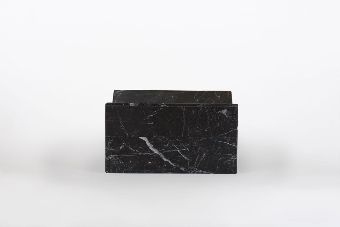 Bowtie Bookstand - Black