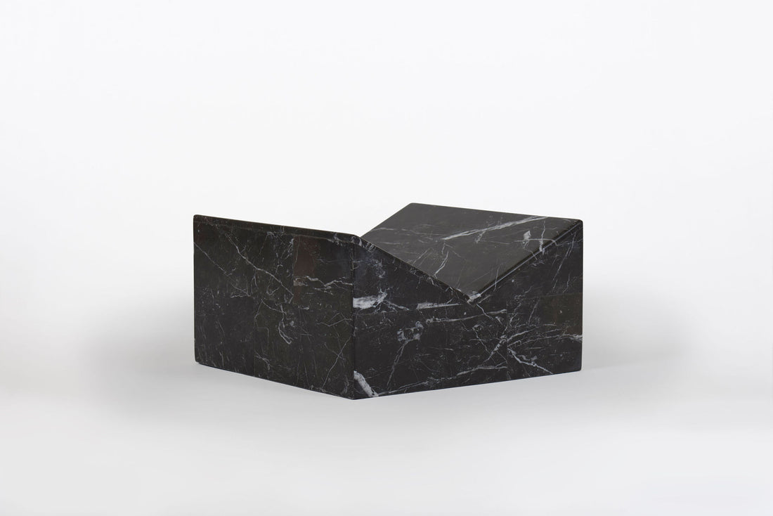 Bowtie Bookstand - Black