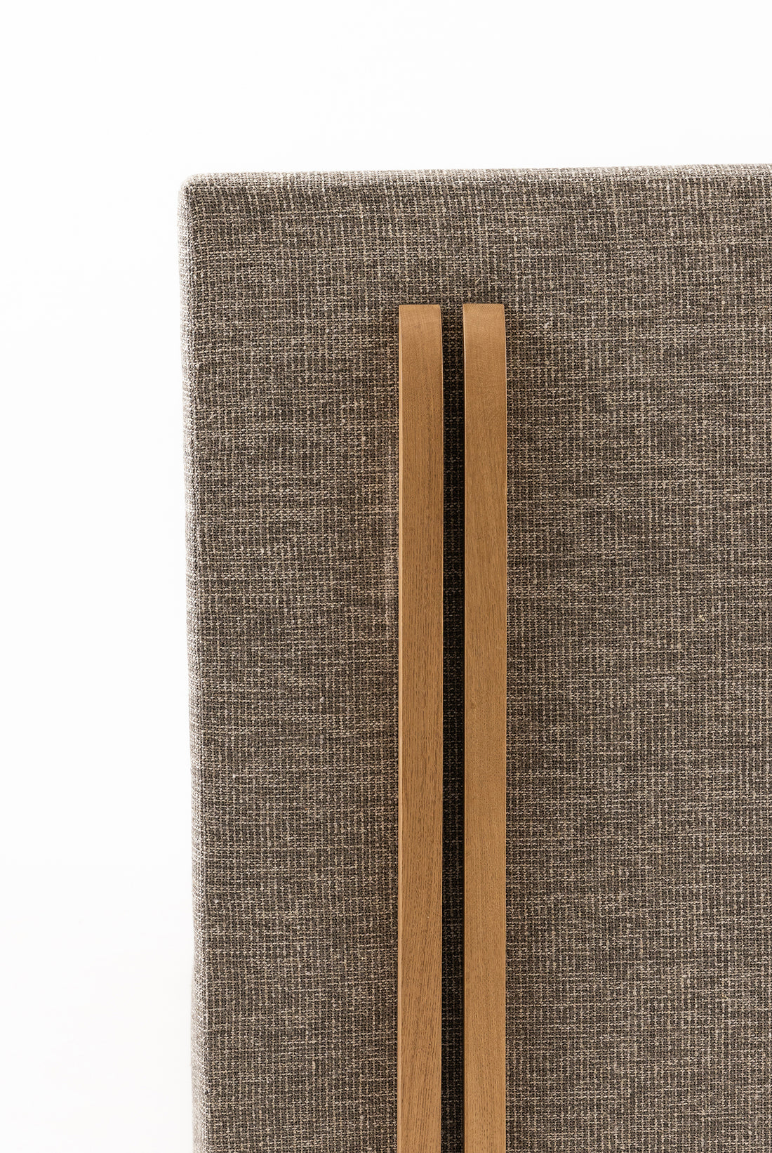Cora Bed
