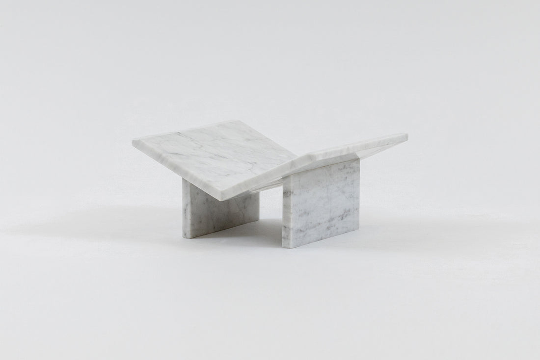 Dove Bookstand - White