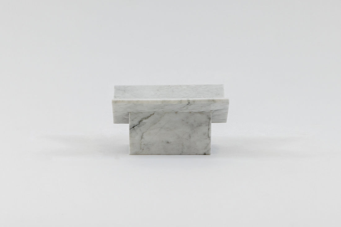 Dove Bookstand - White
