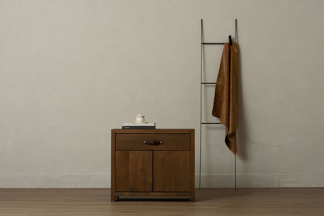Carson Nightstand