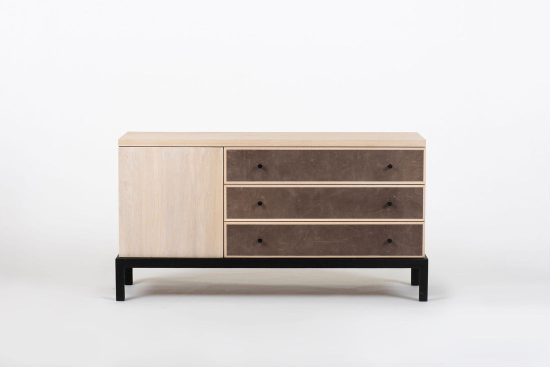 Petite Monica Console