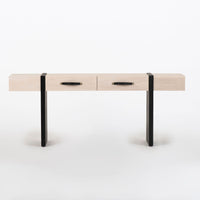 Dominica Console