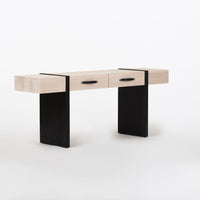 Dominica Console