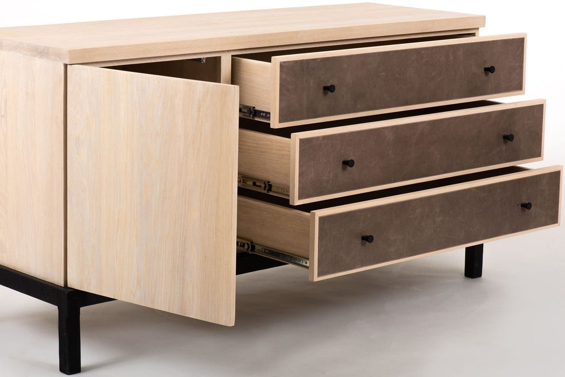 Petite Monica Console