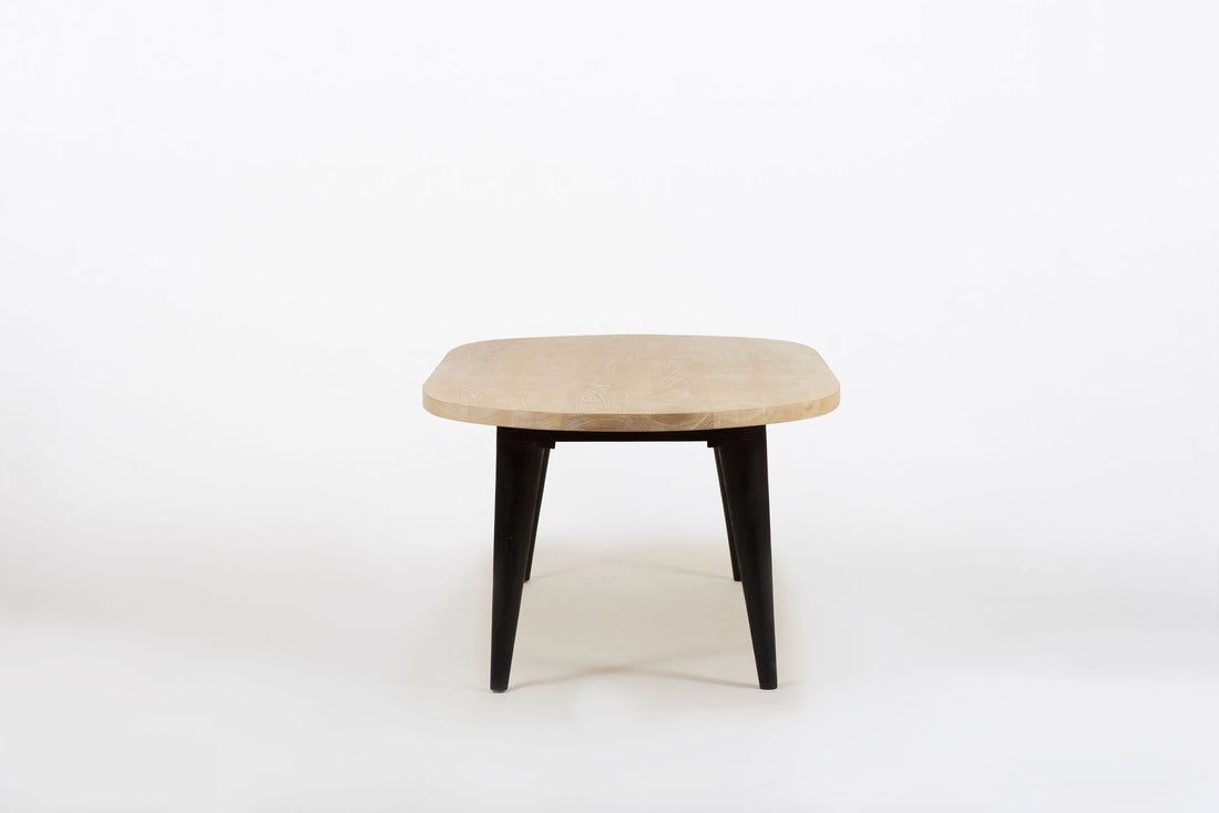 Gavitella Dining Table