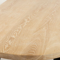 Gavitella Dining Table