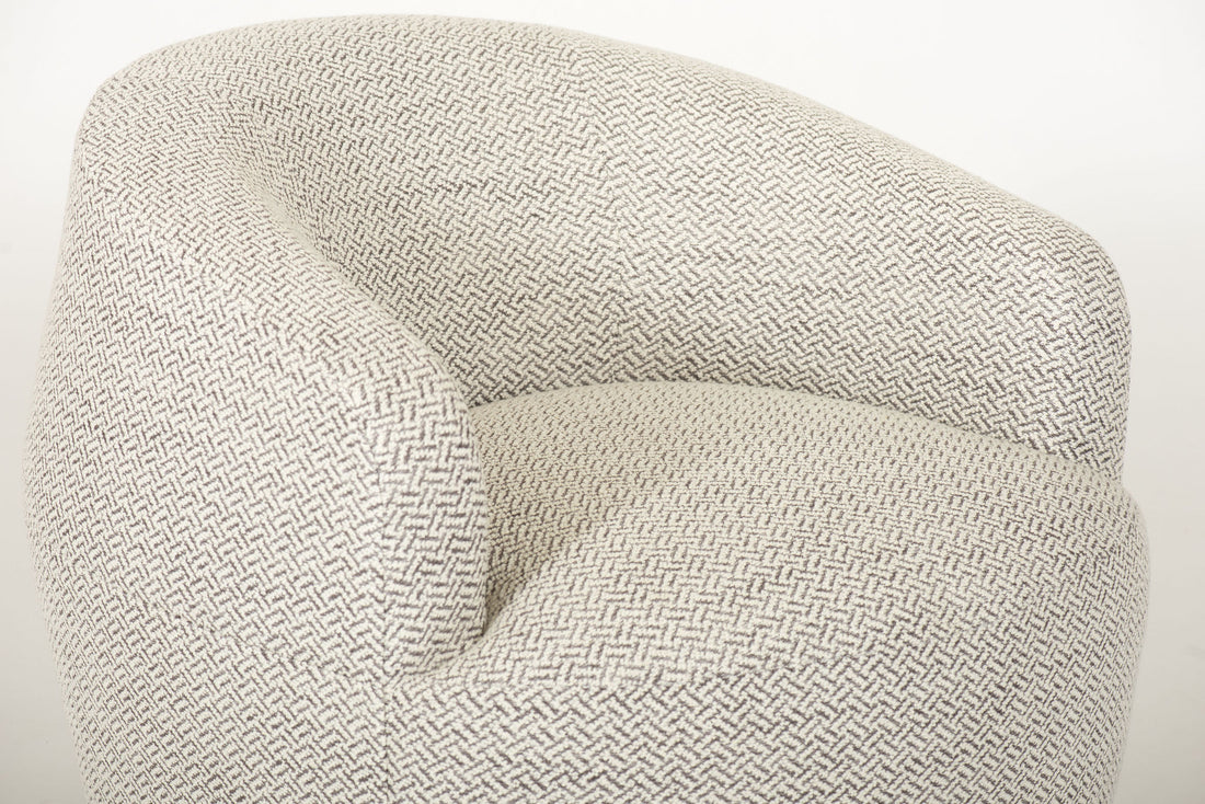 Barrell Swivel Chair