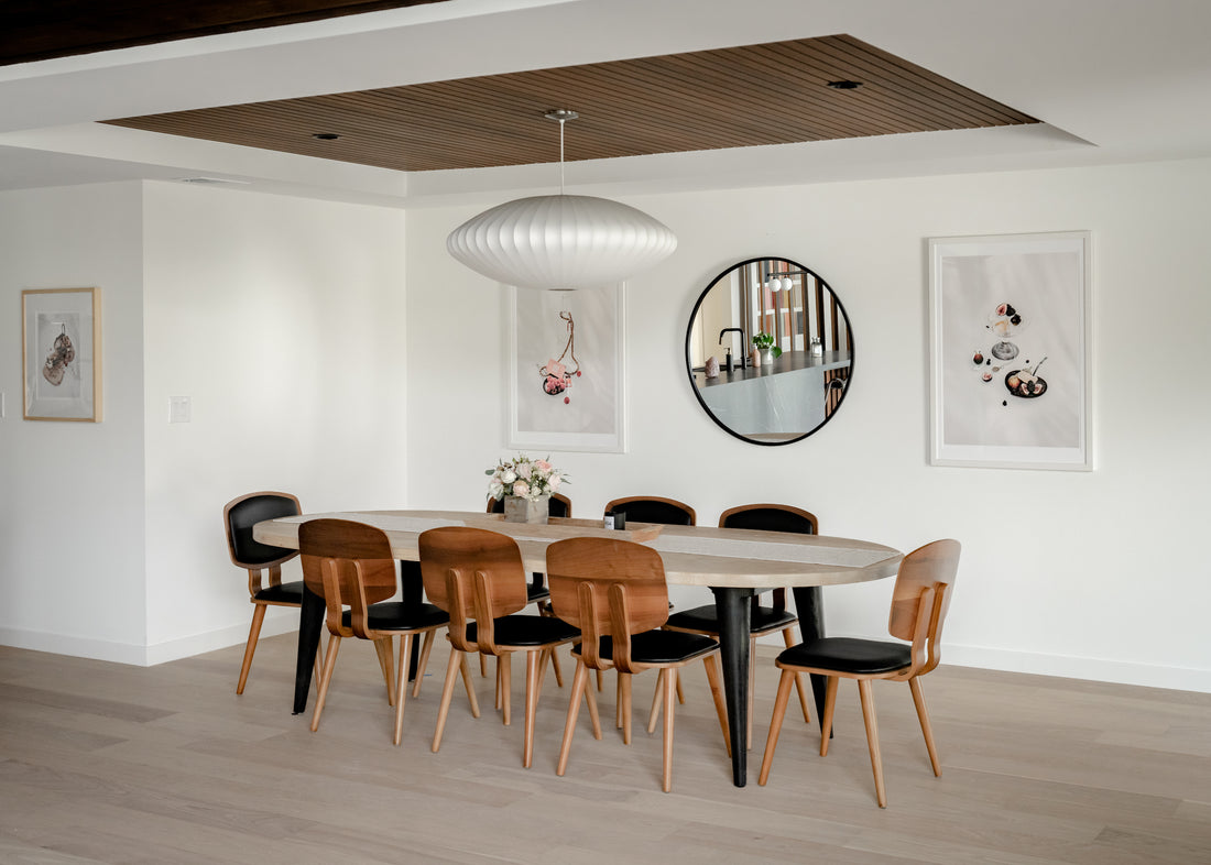 Gavitella Dining Table