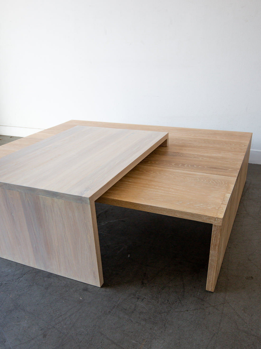 Cal Coffee Table