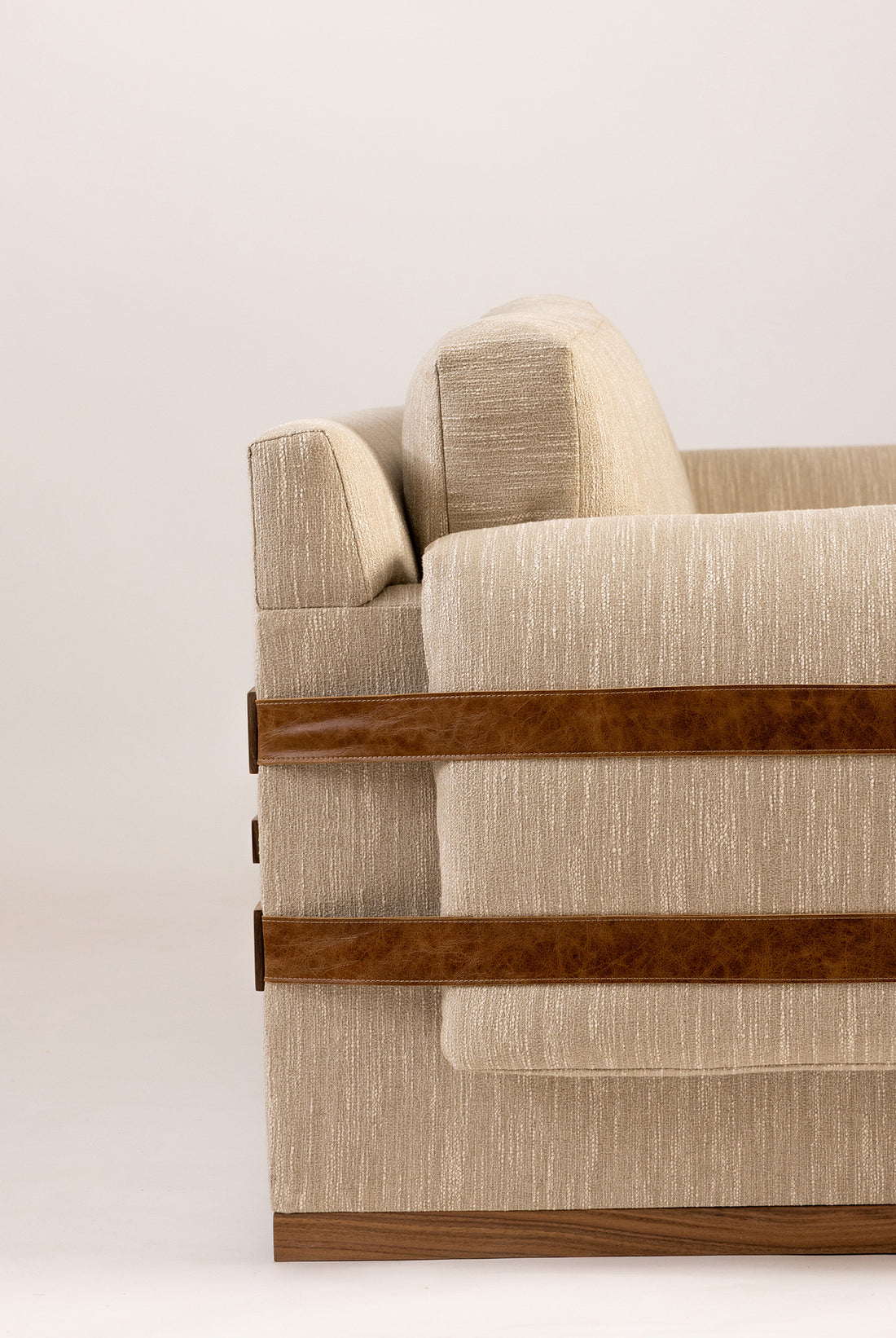 Claude Sofa