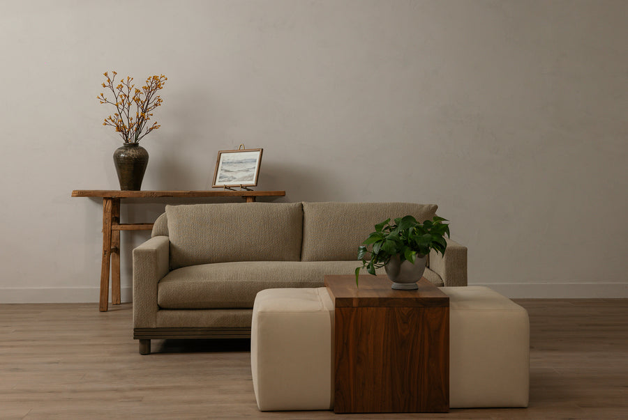 Hansen Sofa